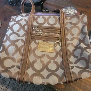 Coach Carryall Poppy Signature Op Art Glam Brown Jacquard Tote Bag Purse Shopper